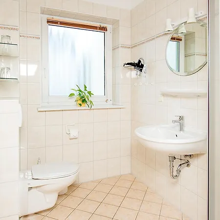 Inselparadies Ahlbeck Marianne * Heringsdorf